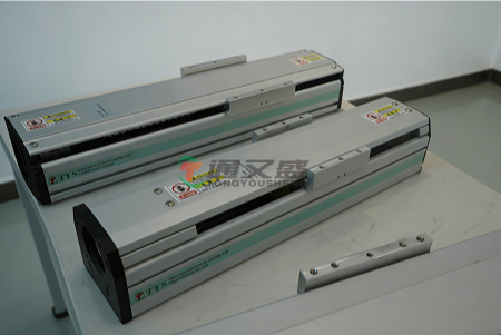 稳定耐用:线性定位模组,为模具加工守住“低运维”优势